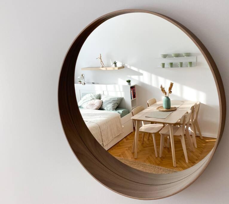 Cute Studio In Old Town Bratislava Dış mekan fotoğraf